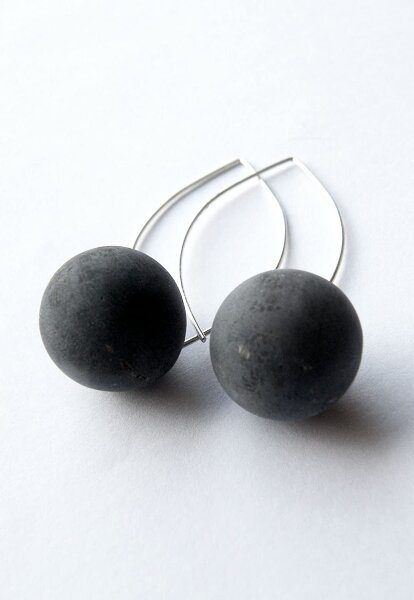 Ohrringe Bernstein SCHWARZ balls Silber 925 UNIKAT